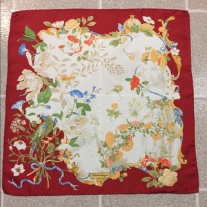 NEW SALVATORE FERRAGAMO SILK SCARF pd$295